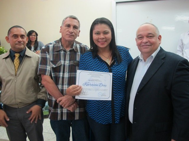Kairusan Díaz (10 años de servicio)